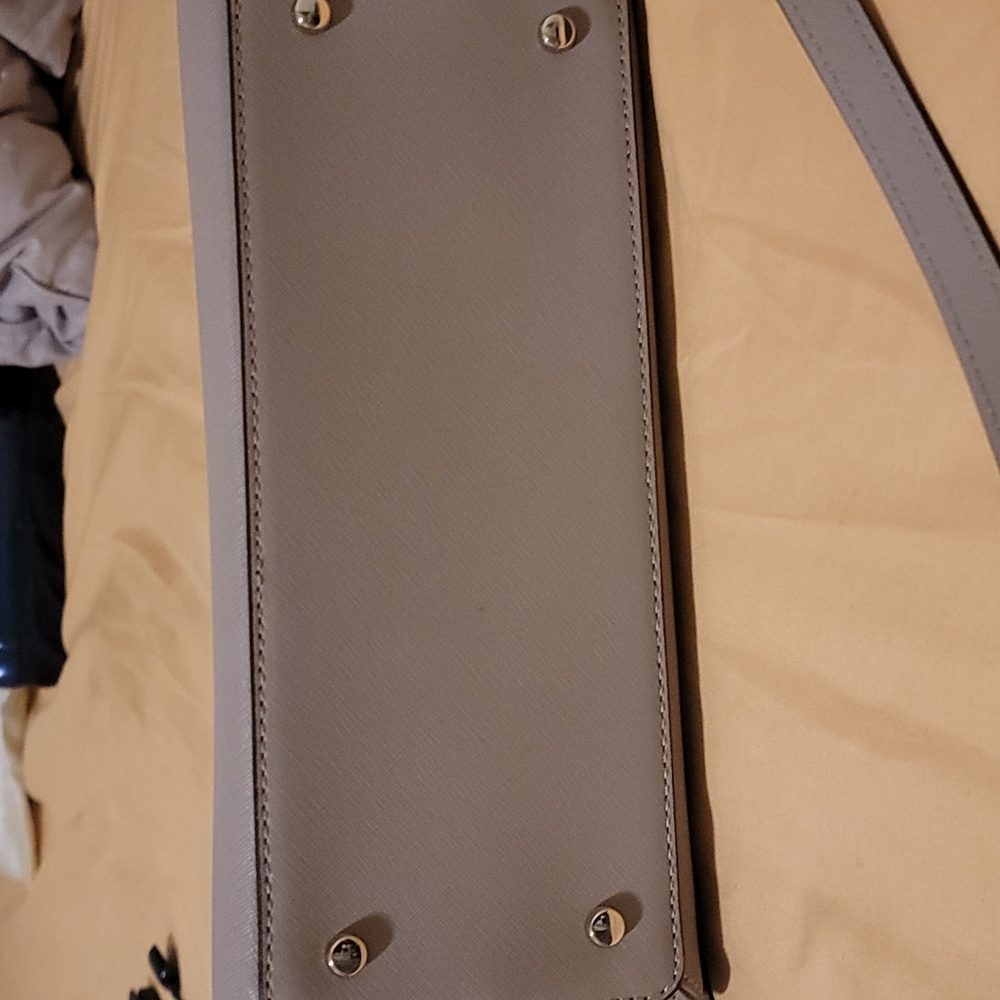 Kate Spade Satchel - Picture 6 of 8